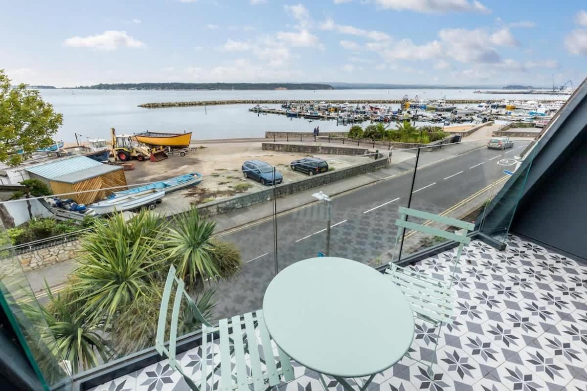 Holiday home Candle Island View Poole